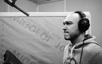 Актеры дубляжа: Дмитрий Гаврилов – голос Тора и Дэдпула Актеры дубляжа: Дмитрий Гаврилов – голос Тора и Дэдпула
