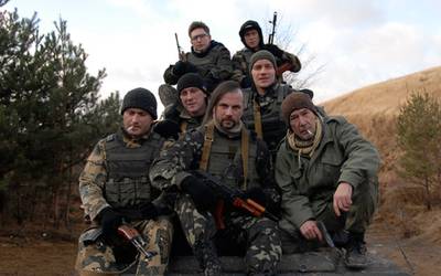 Премьера «Гвардии»: попытка затянуть раны Украины Премьера «Гвардии»: попытка затянуть раны Украины