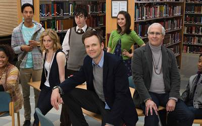 8 лучших эпизодов сериала «Сообщество» 8 лучших эпизодов сериала «Сообщество»