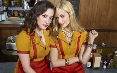 Девушки с юмором: 5 самых смешных героинь из сериалов Девушки с юмором: 5 самых смешных героинь из сериалов
